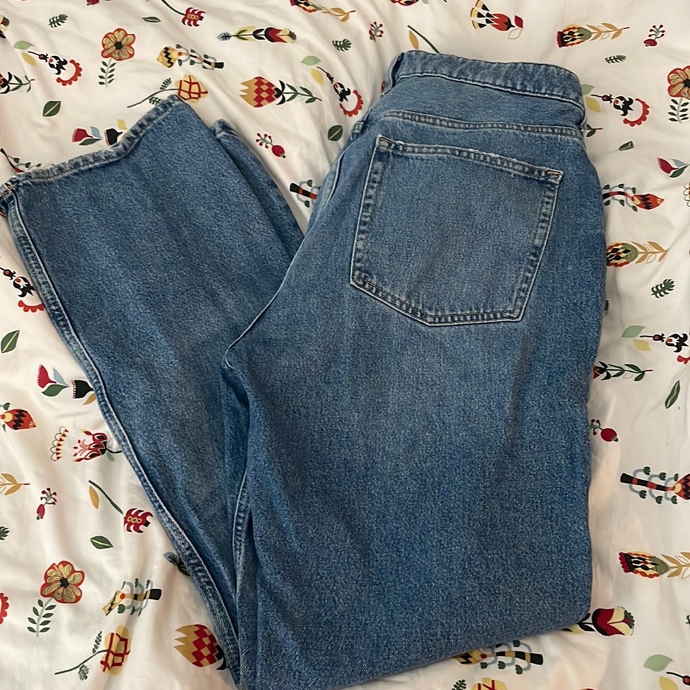 H&M Boyfriend Ripped Jeans Size14